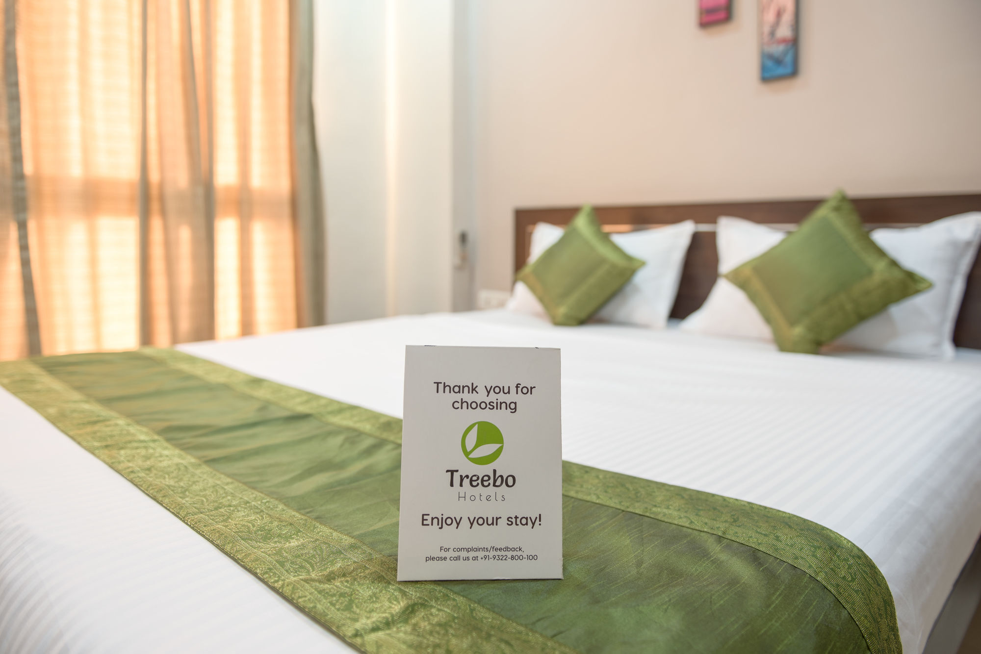 Hotel Treebo Trend Shrimad Residency Ahmadabad Zewnętrze zdjęcie